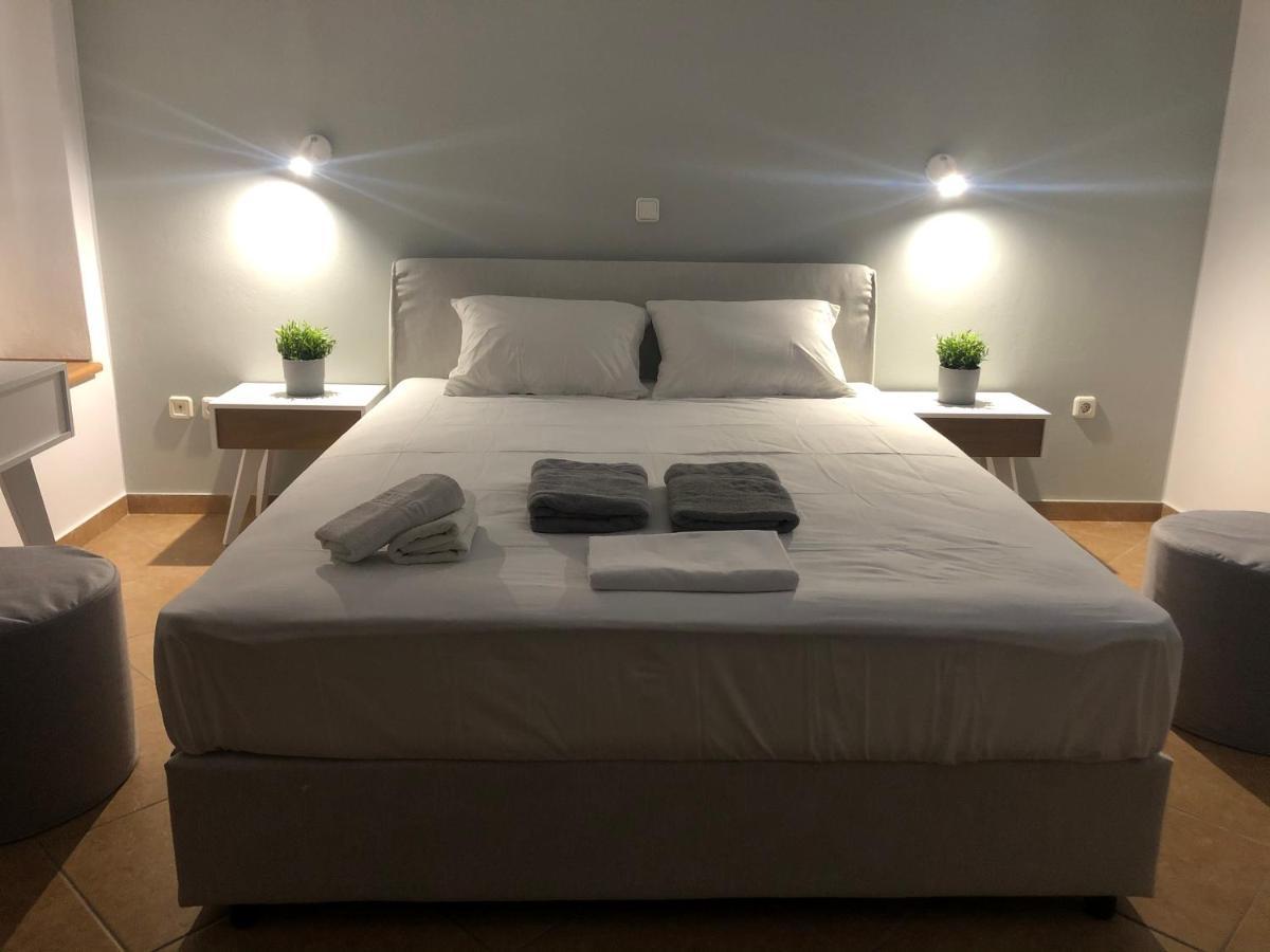 Amaryllis Suites Santorini Фіра Екстер'єр фото