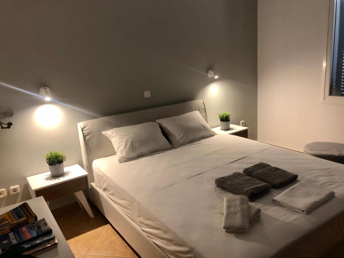 Amaryllis Suites Santorini Фіра Екстер'єр фото