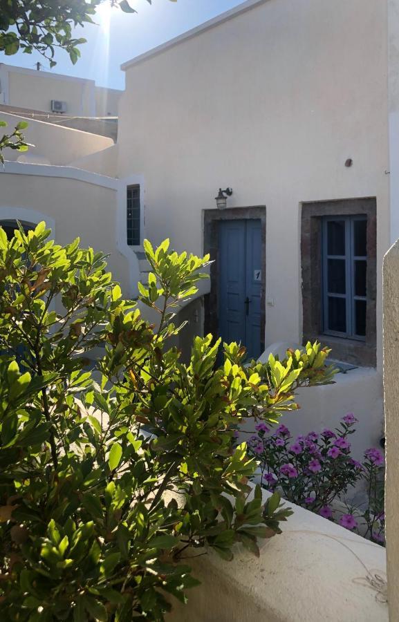 Amaryllis Suites Santorini Фіра Екстер'єр фото