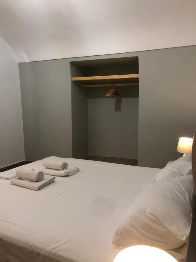 Amaryllis Suites Santorini Фіра Екстер'єр фото